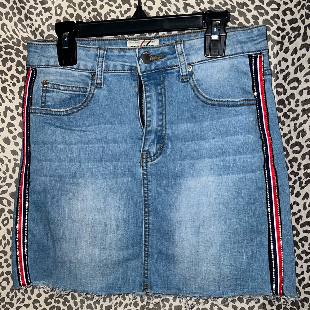 Trendy Denim Mini Skirt with Red and Black Stripes